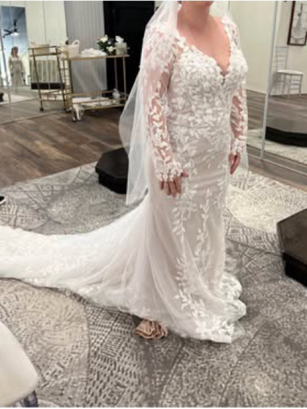 Elegant Long-Sleeve Lace Wedding Dress in White